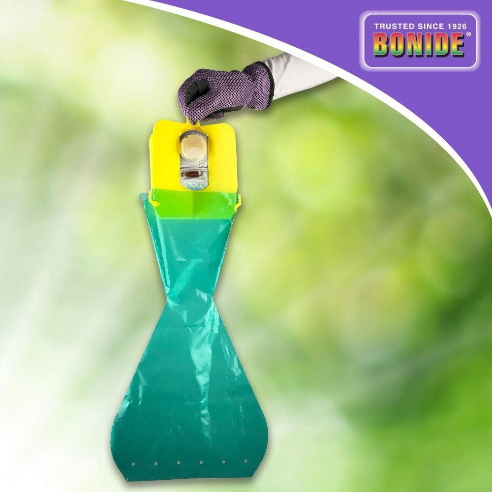 Bonide Beetle Bagger Japanese Beetle Trap Kit for Indoors and Outdoors, 2 Disposable Collection Bags Included(Trap)