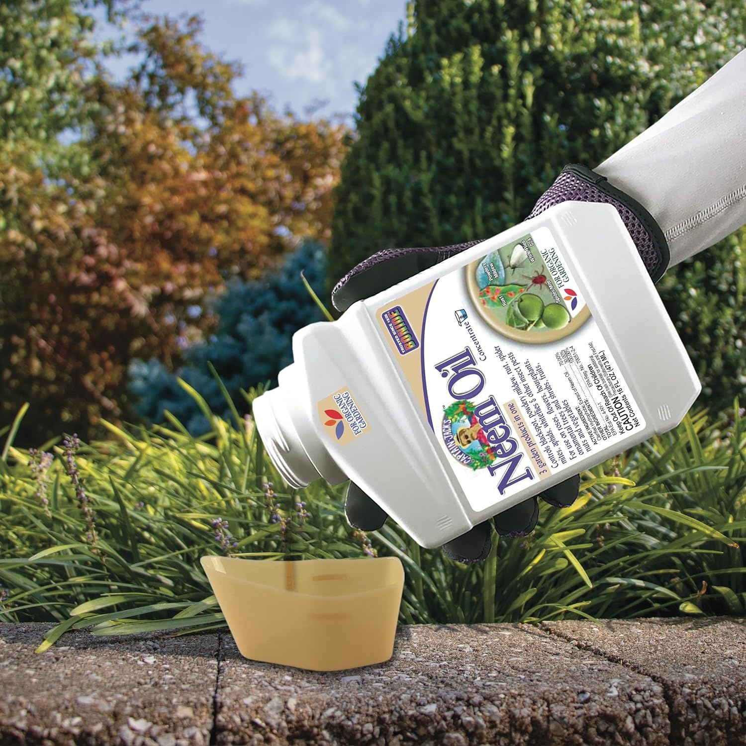 Bonide Captain Jack’s Neem Oil, 16 oz. Concentrate, Multi-Purpose Fungicide, Insecticide and Miticide for Organic Gardening